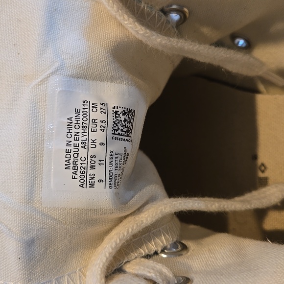 Converse All Stars Chuck Taylor mens 9 womens 11 hightop shoe. - Picture 9 of 9